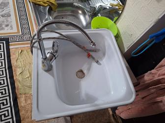 Продам раковина комплектом