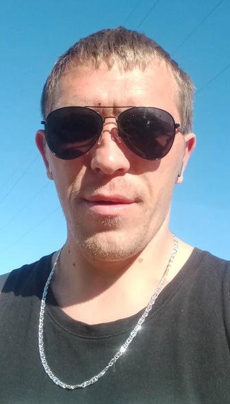 Пекарь