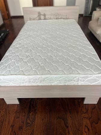 Кровать одно спальня