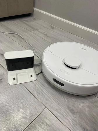 Продаю Робот-пылесос D9 Max Gen2