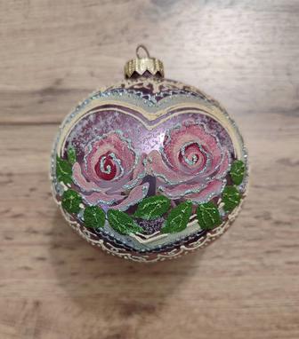 Шар на елку