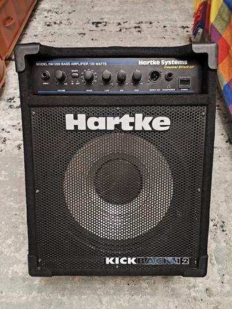Hartke Kickback 12 Басовый комбоусилитель, 120 Вт., 12