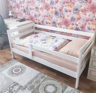 Продам детскую кровать
