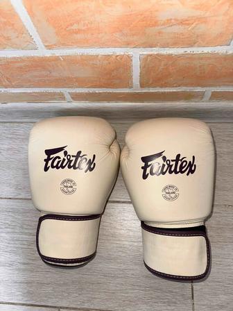 Перчатки FAIRTEX 14 oz