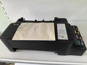 Продаю цветной принтер Epson l120