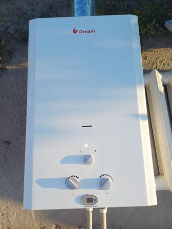 Газовый водонагреватель