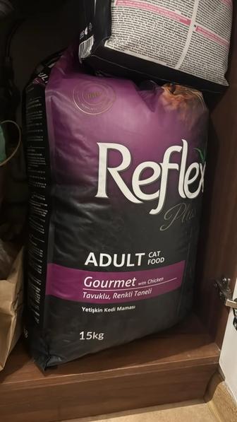 Продам корм Reflex для кошек
