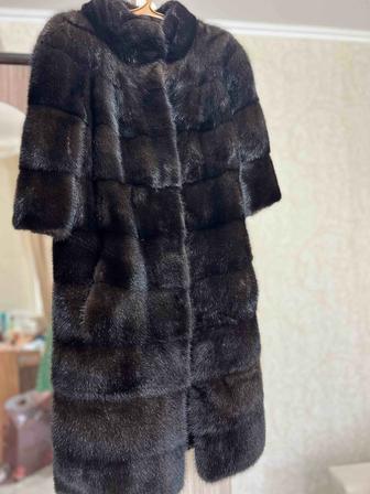 Продам б/у норковую шубу