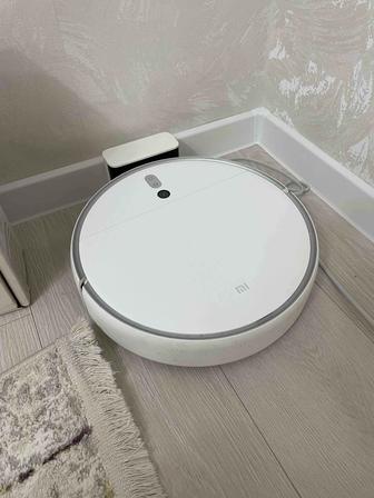 робот пылесос