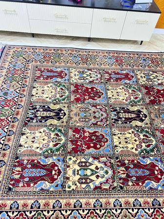 Ковер ручной работы