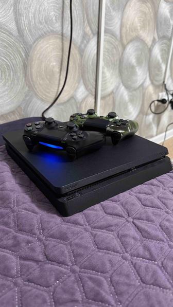 Sony Playstation 4 Slim