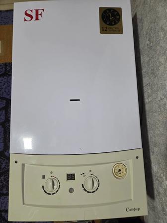 Продам настенный котел. СФ САПФИР.