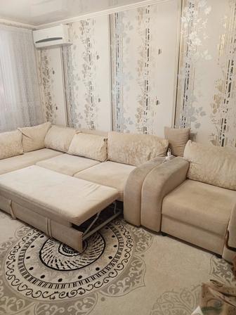 Продам диван. Б/у. В хорошем состоянии.