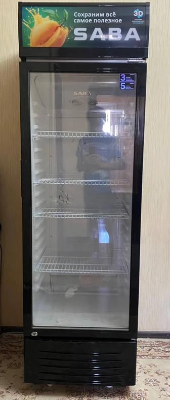 Витринный холодильник