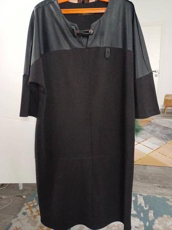 Платье повседневное