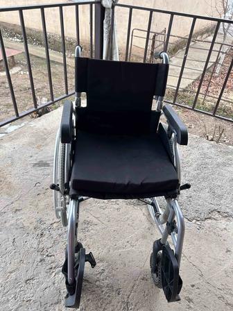 Мүмкіндігі шектеулі адамдарға арналған коляска сатамын