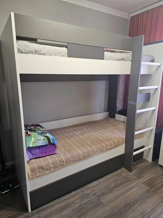 Кровать детская