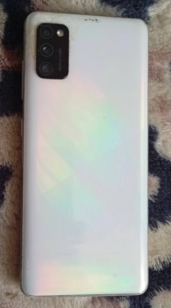 Продам телефон Самсунг Galaxy A41
