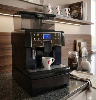 Автоматическая Кофемашина Saeco