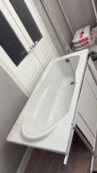 Продам ванную акриловую