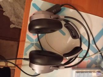 продам наушники bloody g575