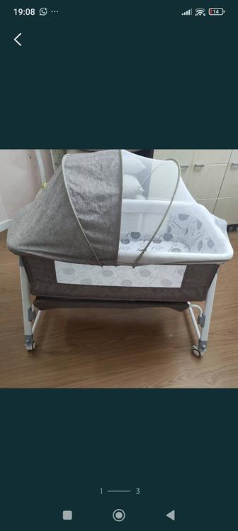 Детская кроватка