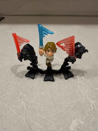 Продам 2 Кайло Рена и 1 Люка Скайуокера из Kinder Star Wars