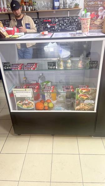 Витринный холодильник