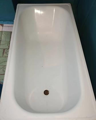 Ванна металлическая в хорошем состоянии, длина 150см , ширина 75 см.