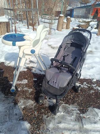 Коляска и стульчик