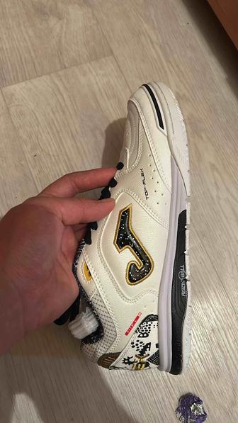 Joma футзалка