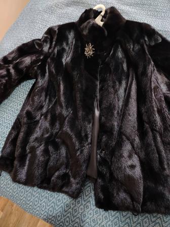 Продам норковую шубу