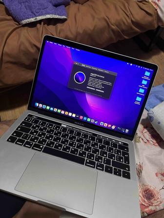 Macbook pro touch bar