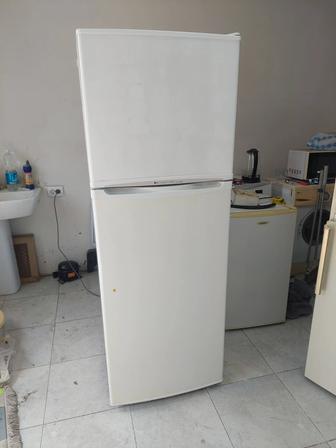 Продам холодильник LG NoFrost высота 1.70
