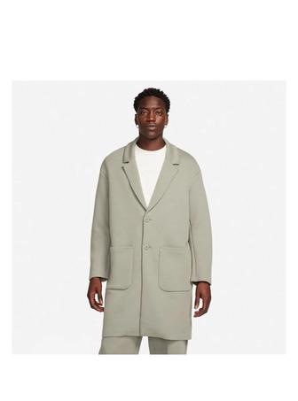 Продам пальто Nike