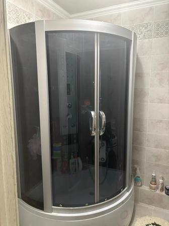 Продам гидромассажную душевую