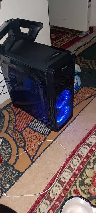 Почти игровой компьютер