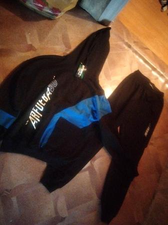 Продам костюм мужской красивый новый.