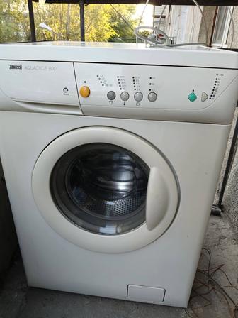 Стиральная машина Zanussi на разбор