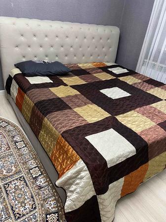 Продам б/у кровать двухместную