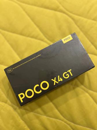 телефон Xiaomi Poco X4 GT