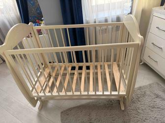 Детская кроватка маятник из чистого дерева березы 0-4 лет