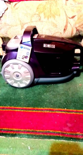 Пылесос Vitek