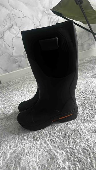 Резиновые сапоги