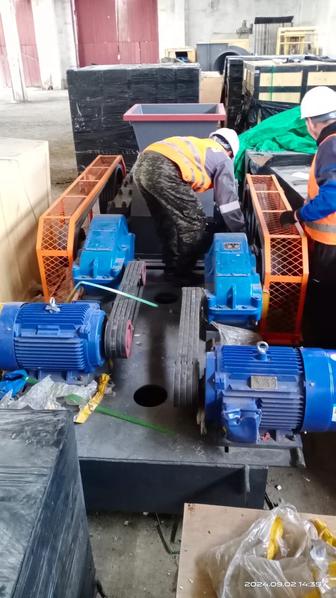 Двухступенчатая роликовая дробилка