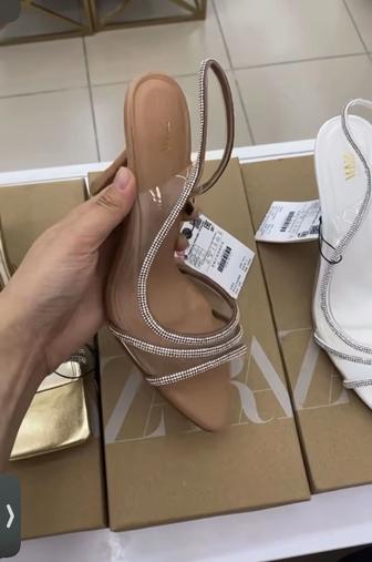 Босоножки от ZARA (абсолютно новые)