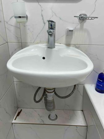 Продается раковина со смесителем