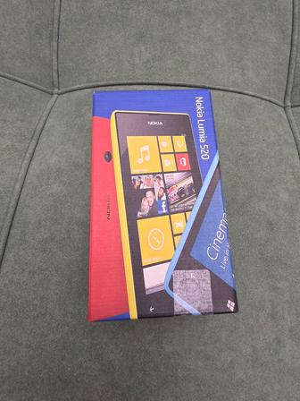 Nokia Lumia 520 новый нераспечатанный