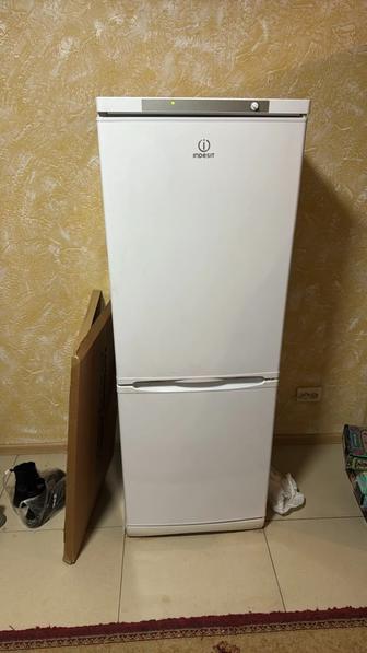 Холодильник