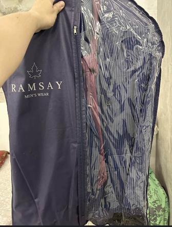 Мужской костюм